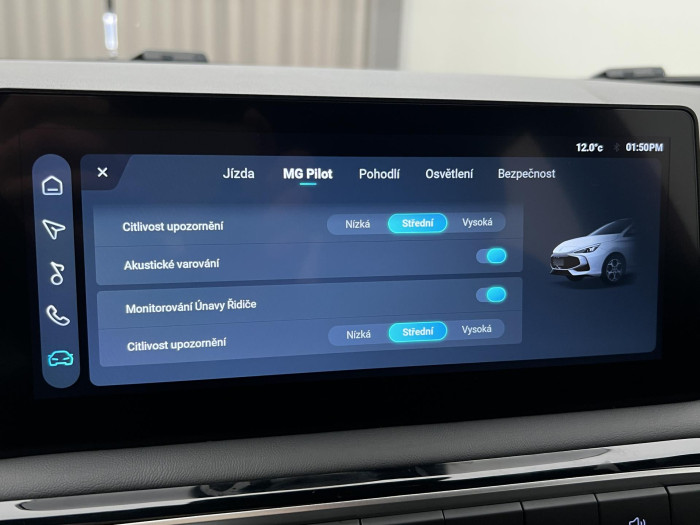 MG MG3 1.5 EMOTION Hybrid+ AUT CZ