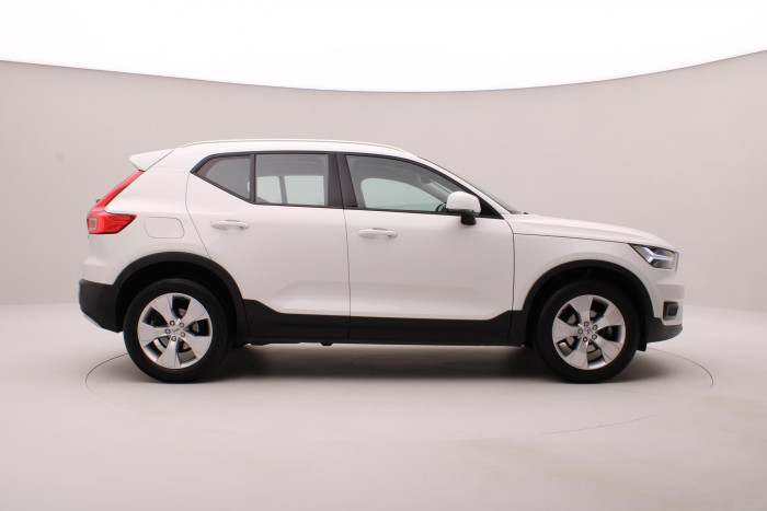 Volvo XC40 T3 MOMENTUM AUT CZ 1.5 Momentum
