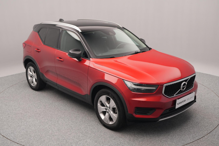 Volvo XC40 T3 MOMENTUM CZ 1. maj. 1.5 Momentum