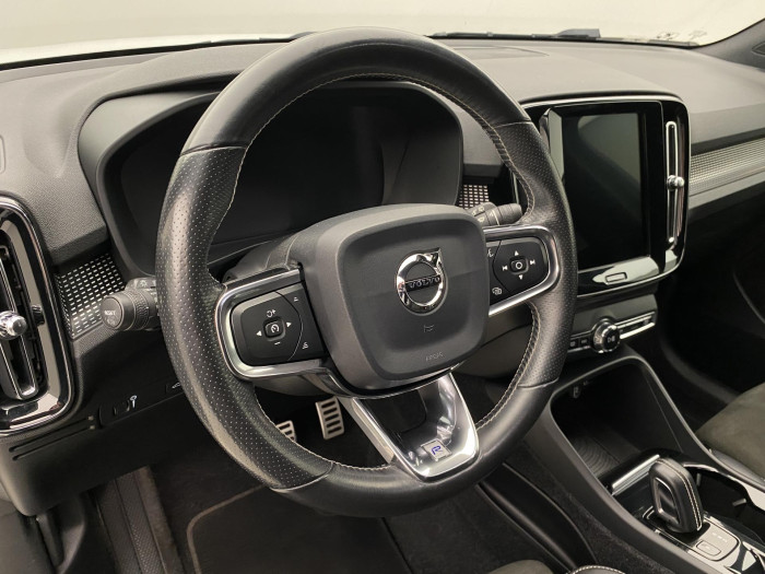 Volvo XC40 D4 AWD R-DESIGN AUT 2.0 d