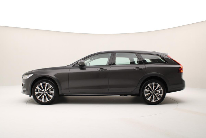 Volvo V90 B4 AWD AUT CROSS COUNTRY PLUS 2.0 Plus