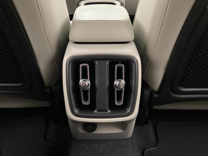 Volvo XC40 D4 AWD INSCRIPTION AUT CZ 2.0 d