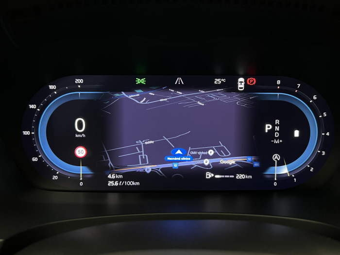 Volvo V90 CC B5 AWD PRO AUT CZ 2.0 CC CC