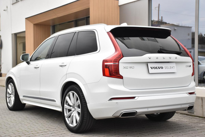 Volvo XC90 D5 AWD INSCRIPTION REZERVACE 2.0 d