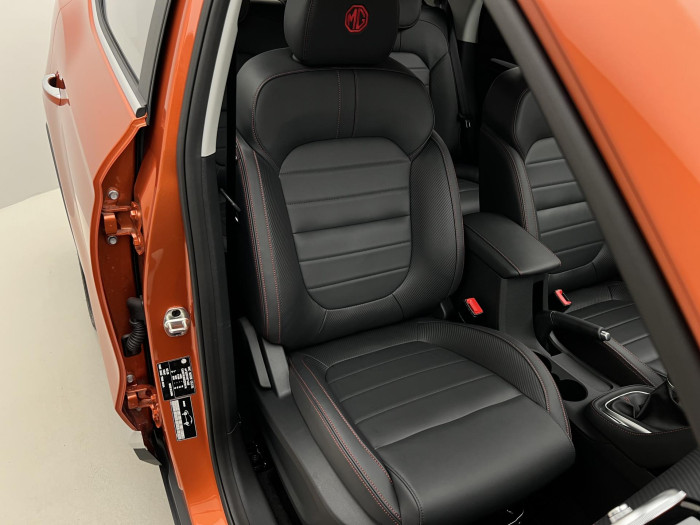 MG ZS EMOTION PLUS 1.5DVVT MAN