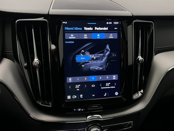 Volvo XC60 B5 AWD ULTRA BLACK EDITION AUT 2.0 Edition