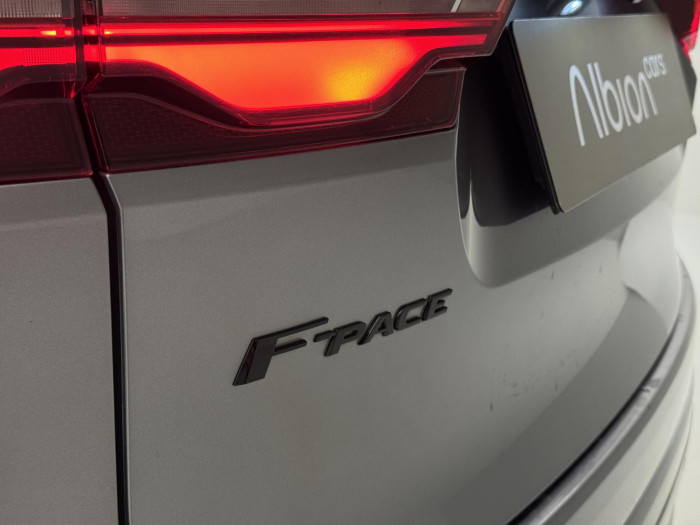 Jaguar F-Pace D200 SE AWD AUT 2.0 d SE