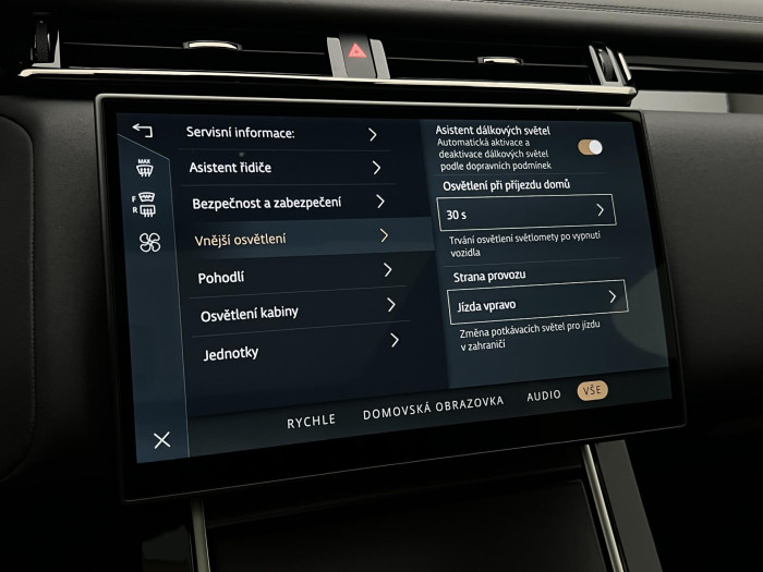 Land Rover Range Rover Velar D300 DYNAMIC SE AWD Aut 3.0 d Dynamic SE