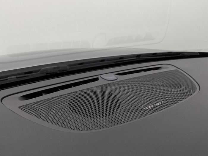 Volvo V60 B4 MOMENTUM AUT REZERVACE 2.0 Momentum