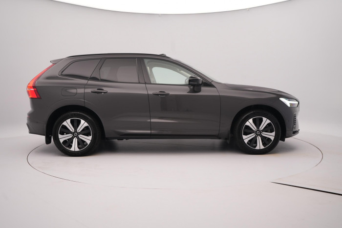 Volvo XC60 T6 AWD RECHARGE DARK 1.maj