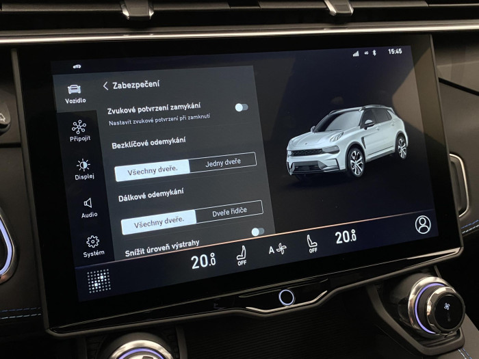 Lynk & Co 01 PHEV DCT AUT 1.maj REZERVACE