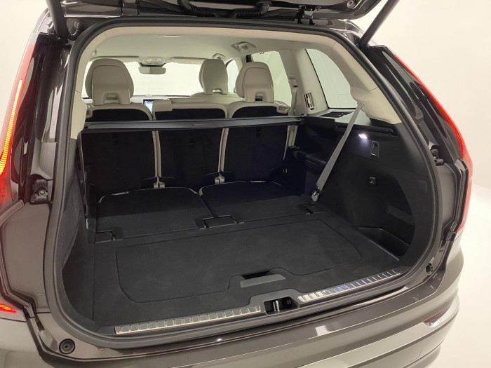 Volvo XC90 T8 AWD RECHARGE BRIGHT PLUS 7m