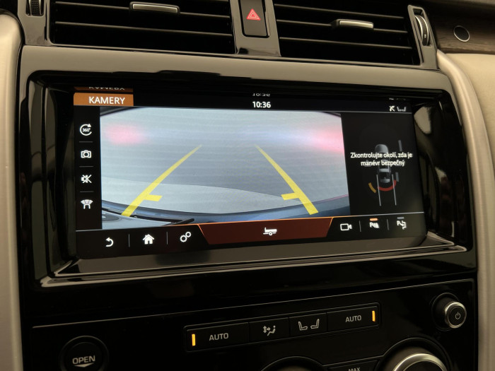 Land Rover Discovery 3.0 TDV6 HSE AWD Aut CZ