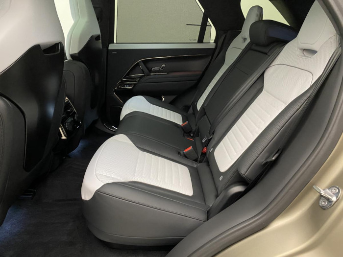 Land Rover Range Rover Sport P635 SV EDITION ONE AWD AUT 4.4 Edition