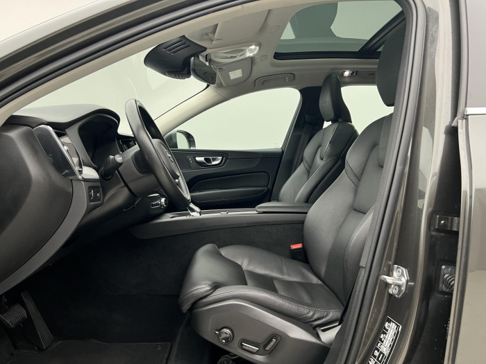 Volvo XC60 B5 AWD INSCRIPTION AUT