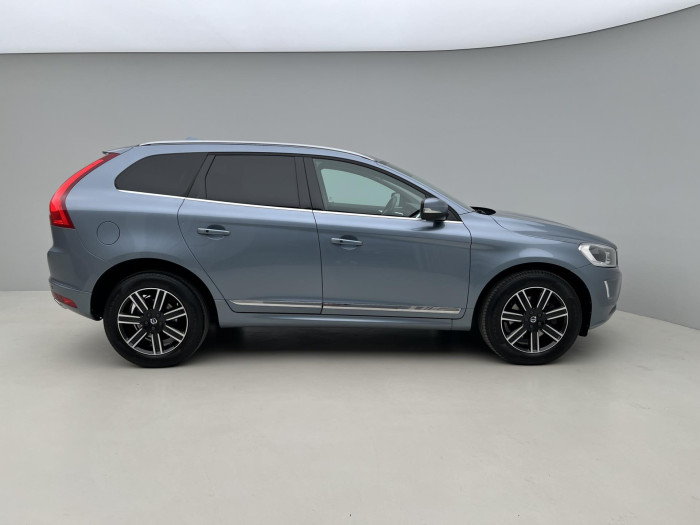 Volvo XC60 D4 AWD SUMMUM AUT 2.4 d Summum