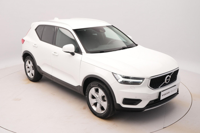 Volvo XC40 B4 MOMENTUM AUT NAV 2.0 Momentum