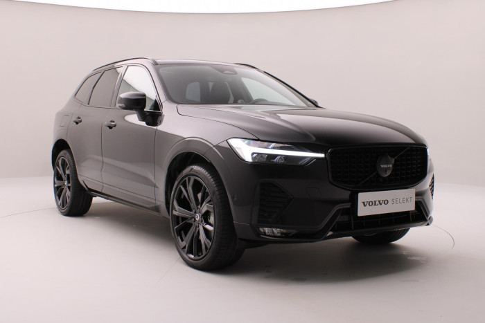 Volvo XC60 B5 AWD R-DESIGN AUT CZ