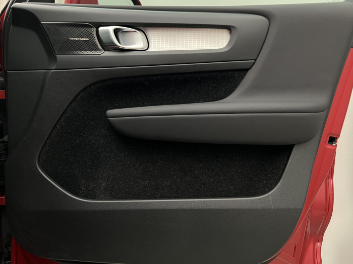 Volvo XC40 T2 MOMENTUM PRO 1.maj. 1.5 Momentum