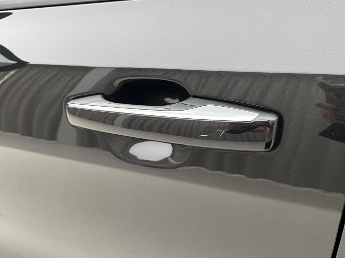 Lynk & Co 01 HEV DCT AUT