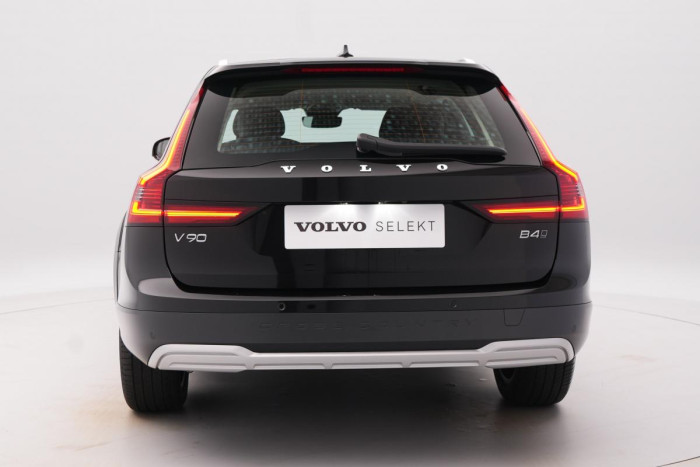 Volvo V90 CC B4 AWD PLUS AUT REZERVACE