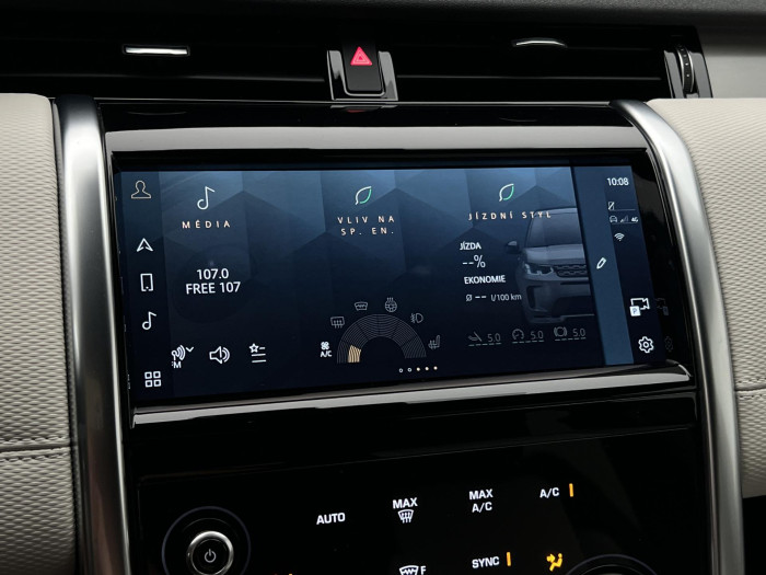 Land Rover Discovery Sport D165 R-DYNAMIC SE CZ APPROVED 2.0 d Dynamic SE