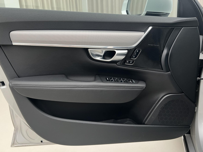 Volvo V90 B4 AWD MOMENTUM PRO AUT 2.0 Momentum