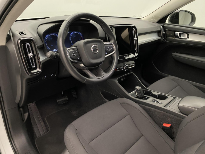 Volvo XC40 T2 MOMENTUM AUT 1.5 Momentum
