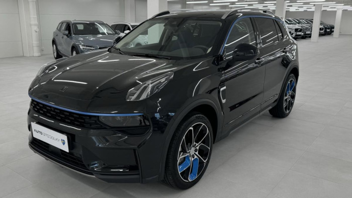 Lynk & Co 01 PHEV DCT AUT 1.maj. REZERVACE