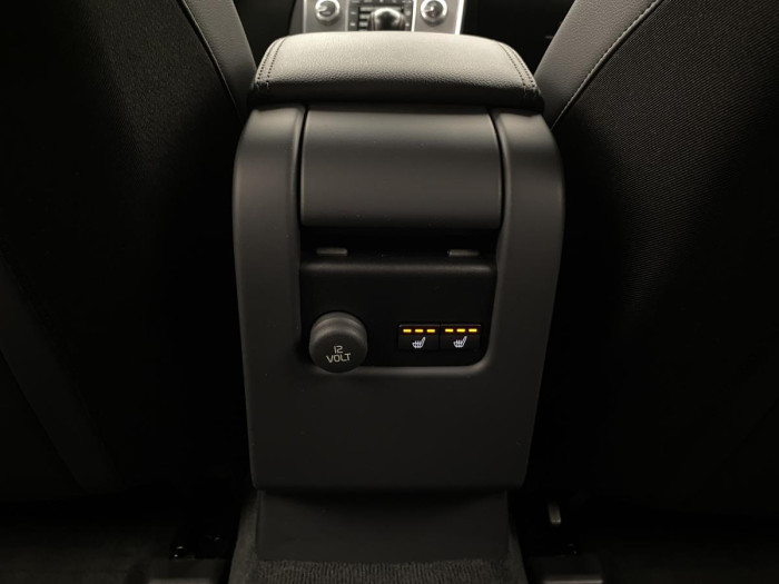 Volvo V60 D2 MOMENTUM NAVIGACE REZERVACE 1.6 d Momentum