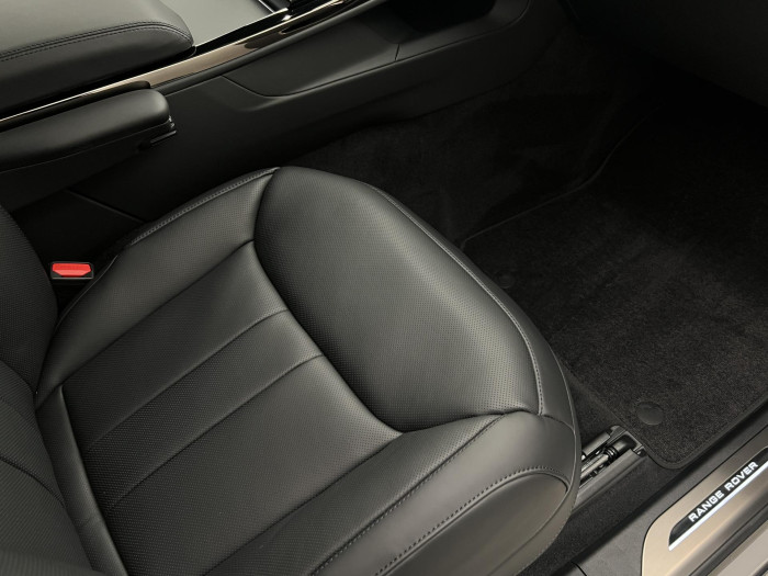 Land Rover Range Rover Sport D300 DYNAMIC HSE AWD Aut 3.0 d Dynamic