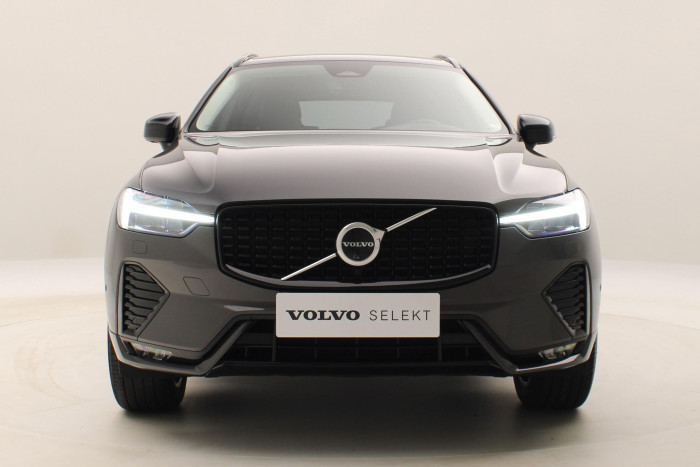 Volvo XC60 B4 AWD PLUS DARK AUT 1.maj