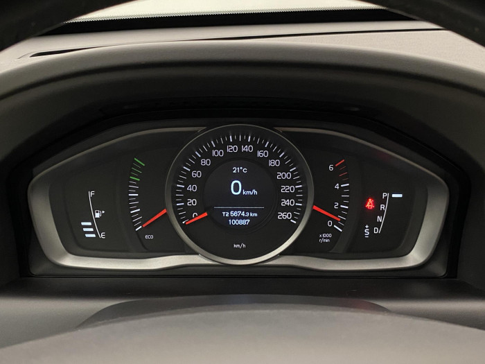 Volvo XC60 D4 AWD MOMENTUM AUT CZ 2.4 d Momentum