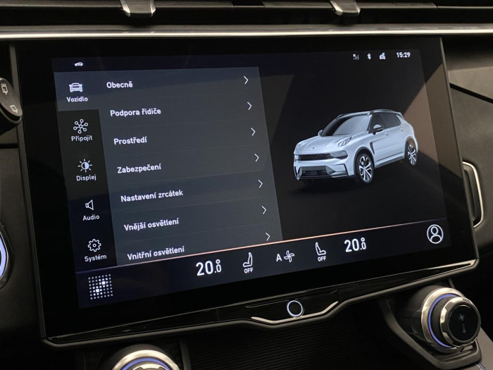 Lynk & Co 01 PHEV DCT AUT 1.maj