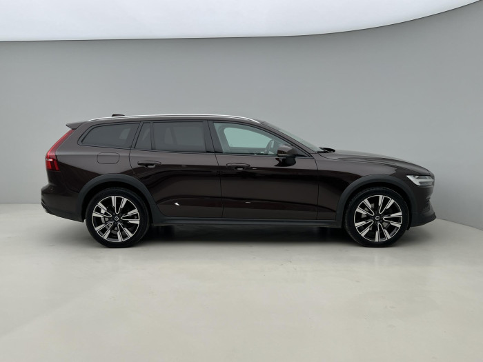 Volvo V60 CC D4 AWD AUT CZ 2.0 d CC CC