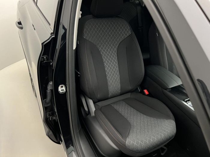 MG HS EMOTION 1.5TGI 7DCT AUT