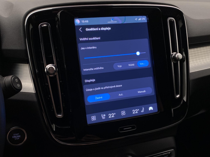 Volvo XC40 B4 CORE AUT CZ