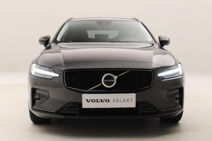 Volvo V60 B4 PLUS DARK AUT 1.maj