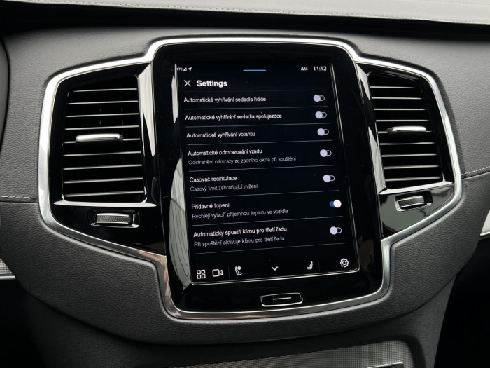 Volvo XC90 B5 AWD DARK ULT. 7MÍSTNÁ Aut