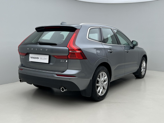 Volvo XC60 B4 AWD MOMENTUM POLESTAR AUT 2.0 Momentum