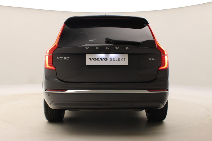 Volvo XC90 B5 AWD ULTRA BRIGHT 1.maj 7m