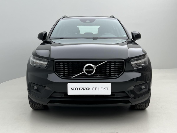 Volvo XC40 T4 AWD R-DESIGN AUT 1.maj.