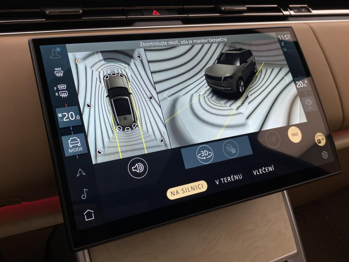 Land Rover Range Rover SV P615 SWB