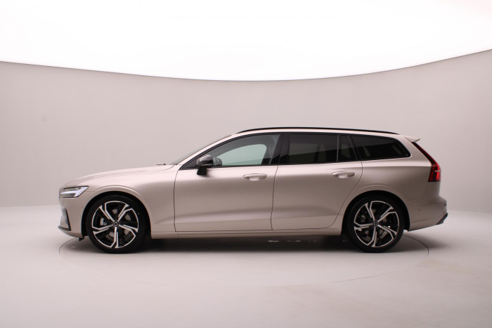 Volvo V60 B4 AUT DARK PLUS