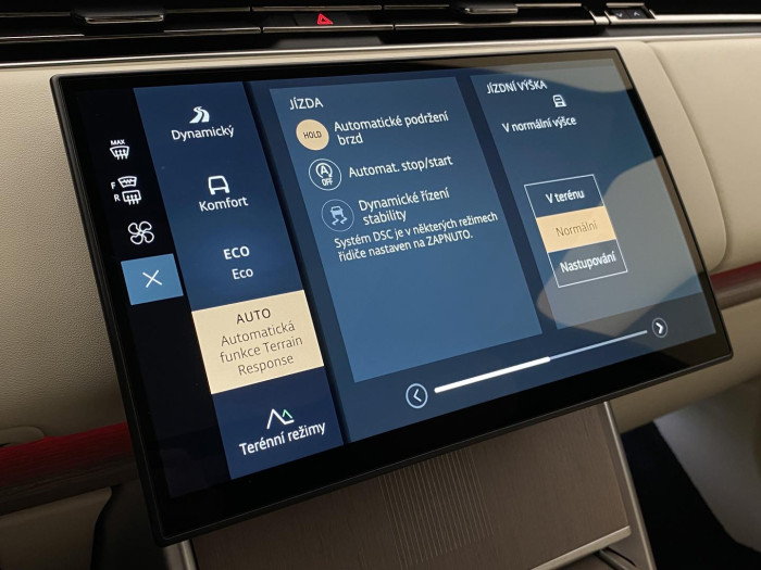 Land Rover Range Rover P530 AUTOBIOGRAPHY REZERVACE