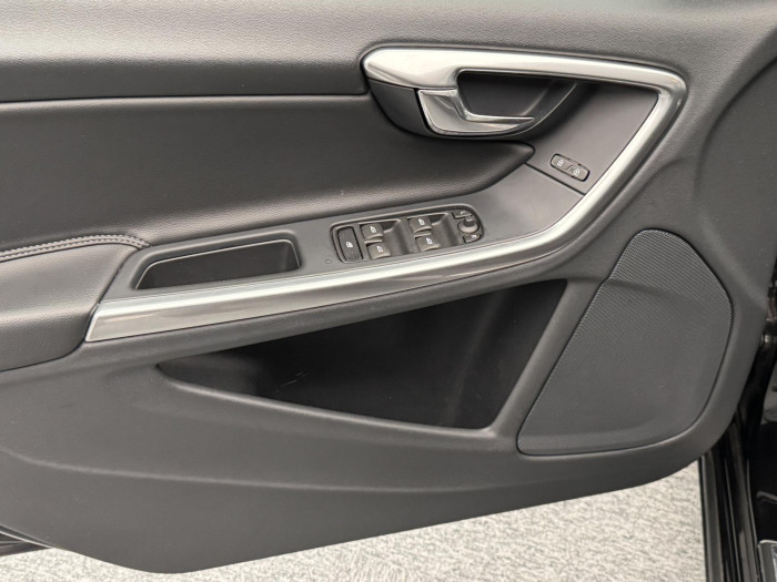 Volvo V60 D4 NAVIGACE CZ 2.0 d