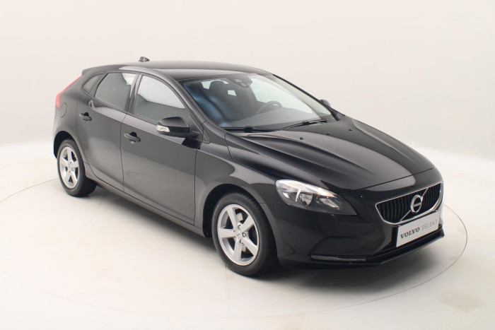 Volvo V40 T2 TEMPOMAT CZ REZERVACE