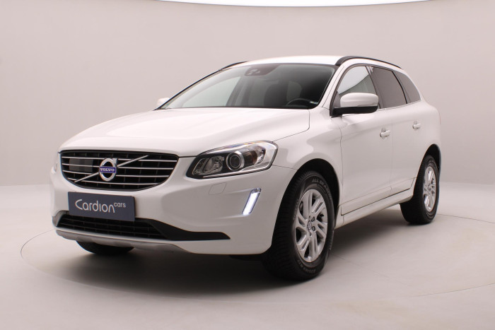 Volvo XC60 D5 AWD MOMENTUM CZ 2.4 d Momentum