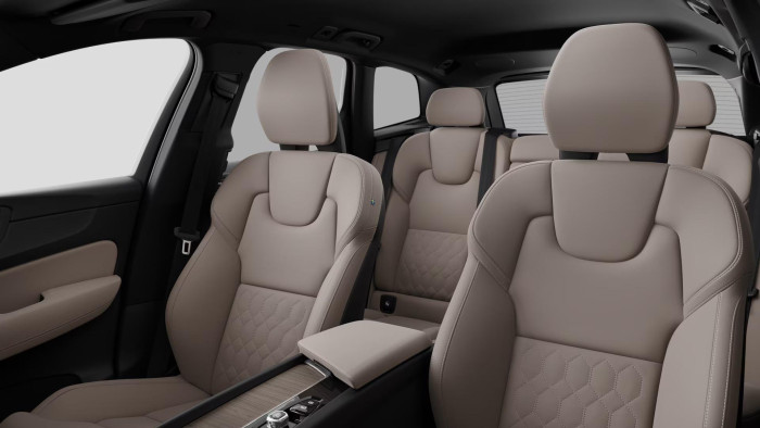 Volvo XC60 B5 AWD AUT DARK PLUS