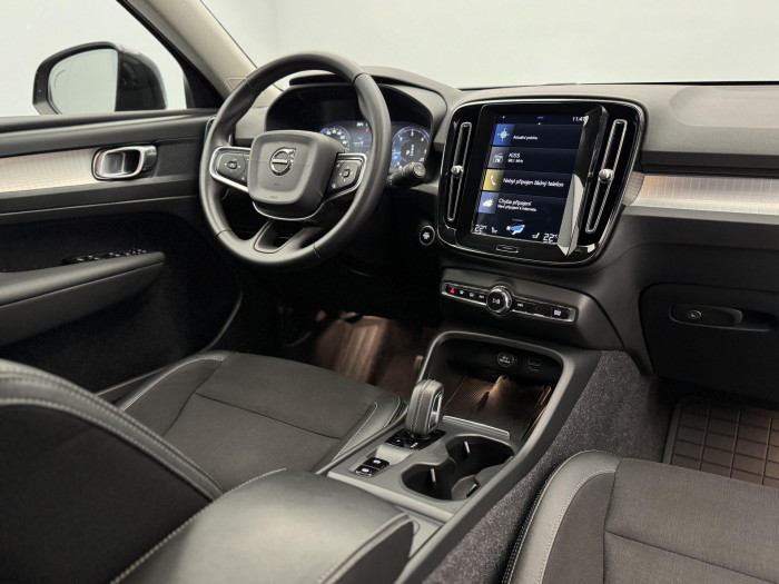 Volvo XC40 D3 MOMENTUM AUT 2.0 d Momentum